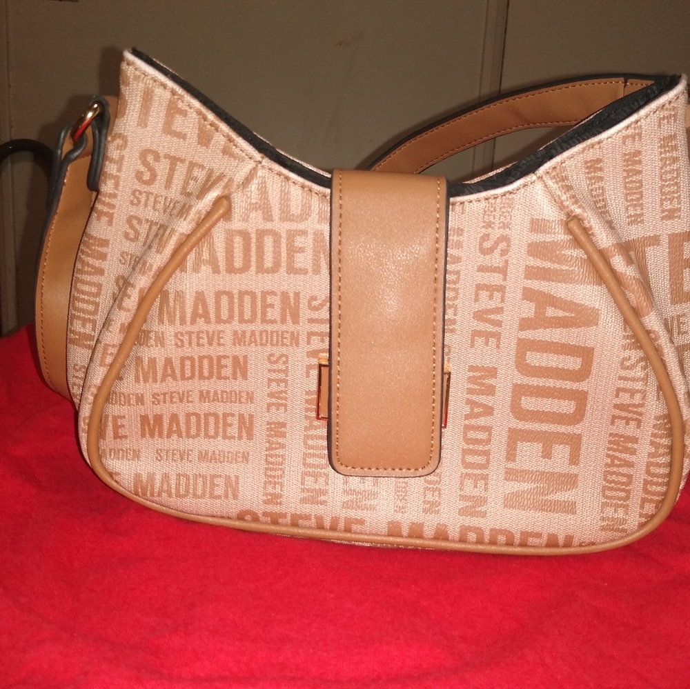 Bag, shoulder.